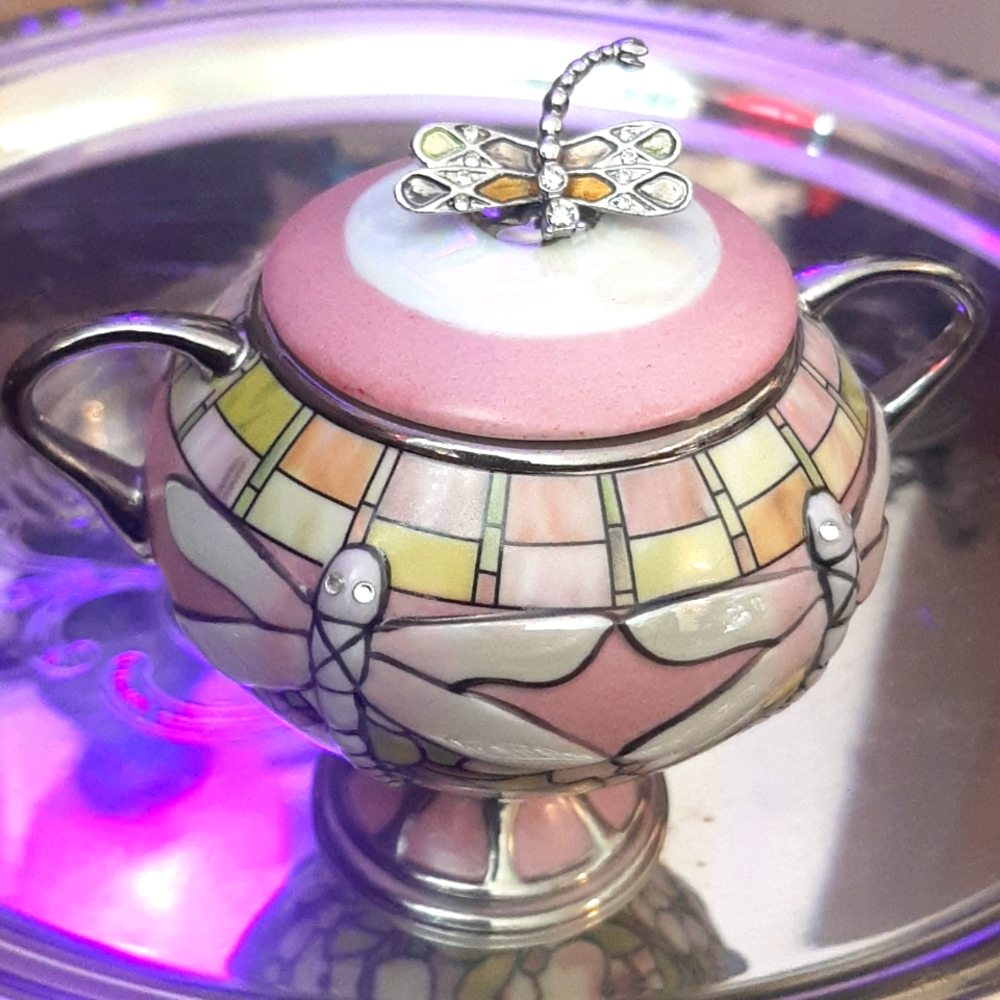 Dazzling Dogwood, Tiffany music box collection #3
